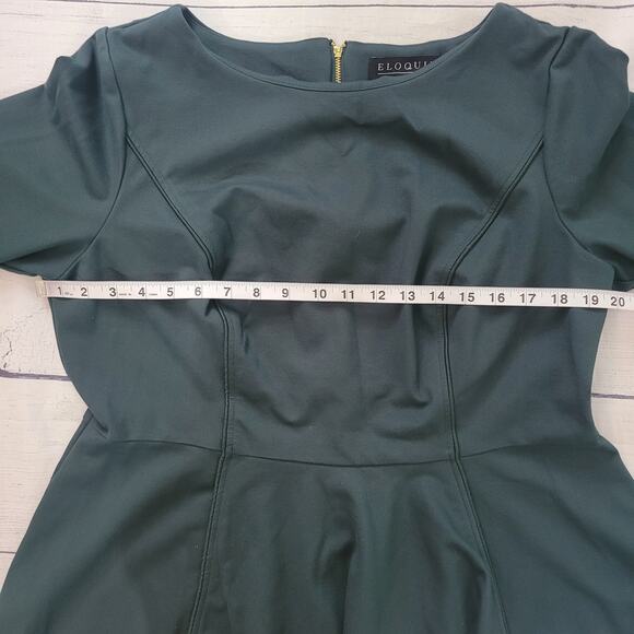 Eloquii Size 18 Short Sleeve Peplum Top Emerald Green Back Zip Gold Accent - Picture 5 of 9